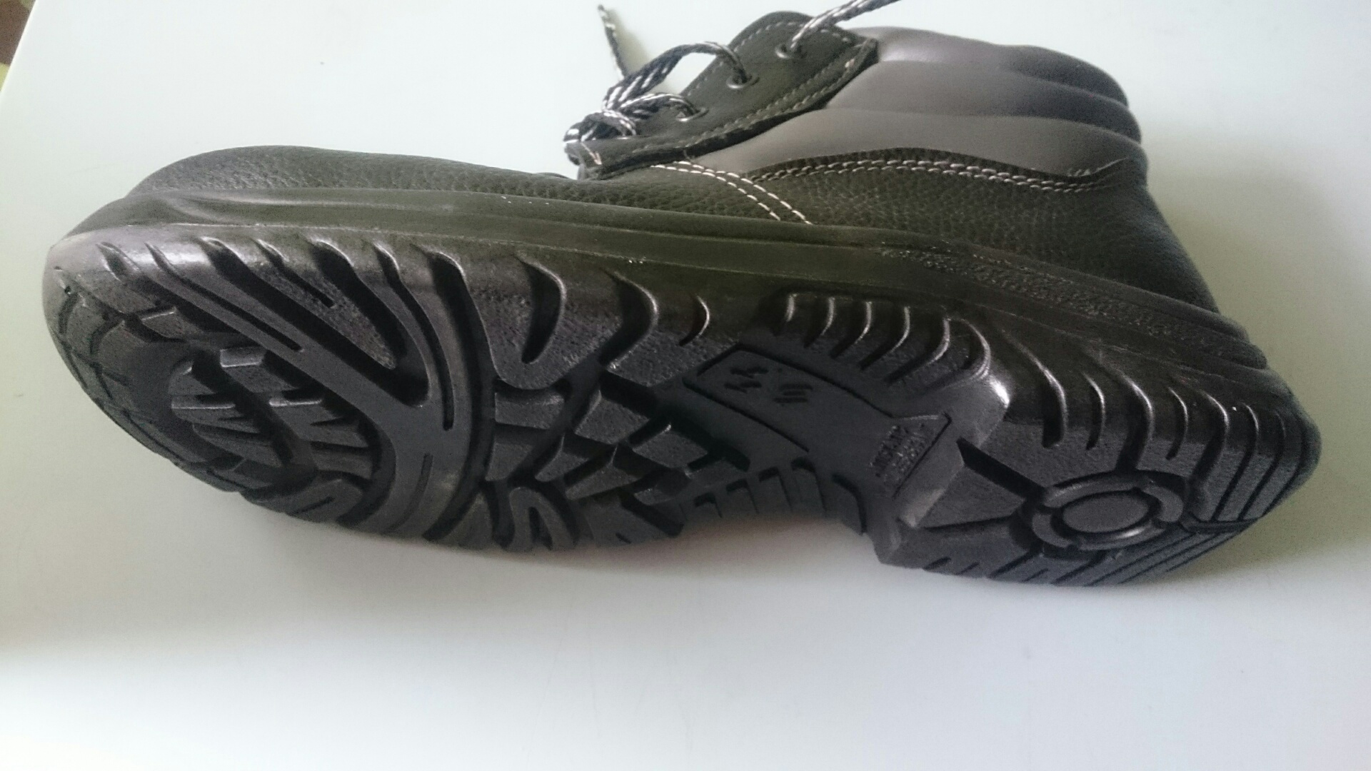 work footwear/ 40-46/ 16 pcs